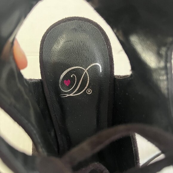 Y2K Strappy Cage Shoes Sz 7 Stiletto Heels Black Faux Suede Open Toe Whimsigoth. - Picture 8 of 8